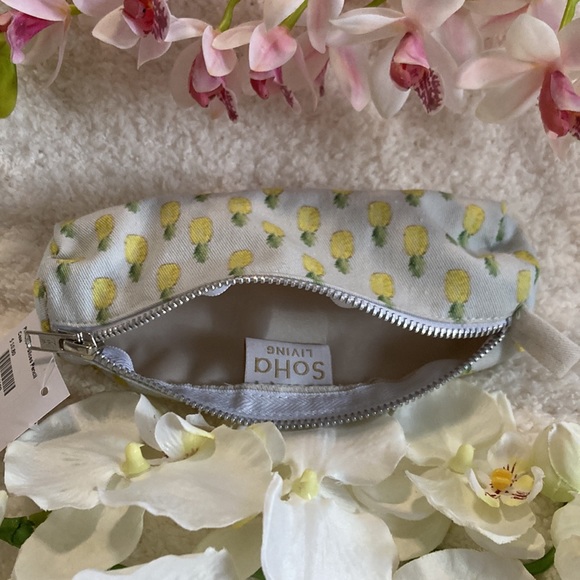 SoHa living sunglass or cosmetic pouch💕 - Picture 4 of 8